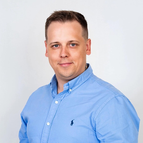 Mārtiņš Zukurs, 220193-11376